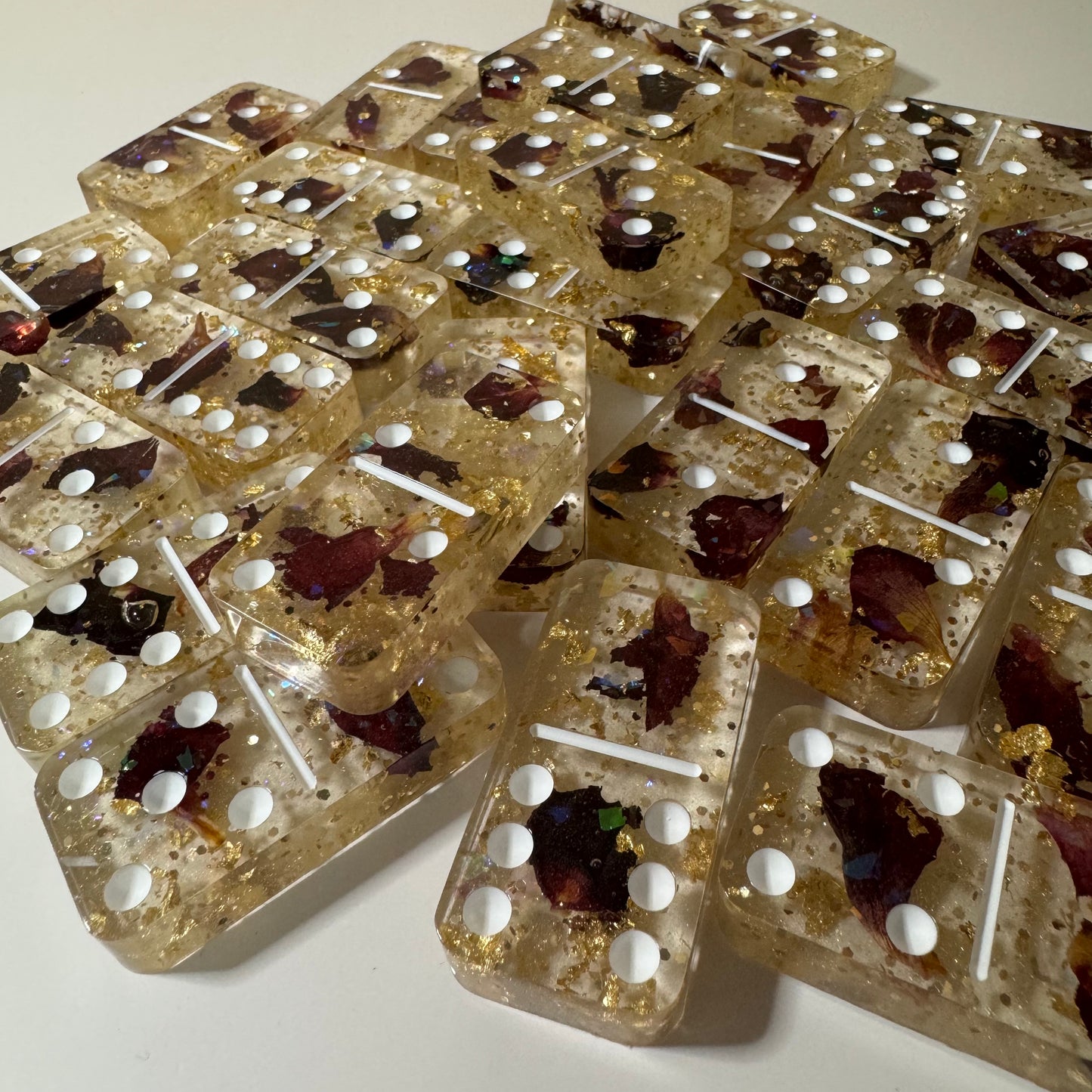 Gold Rose Dominoes