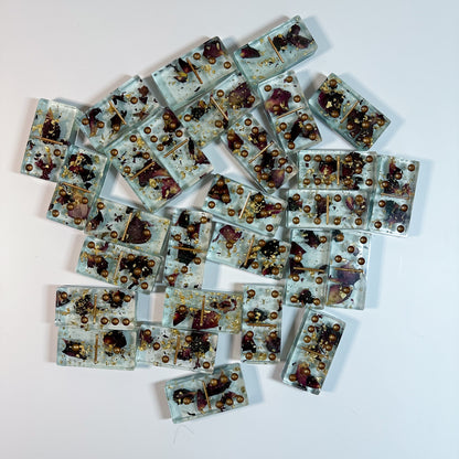 Roses Under Water Dominoes