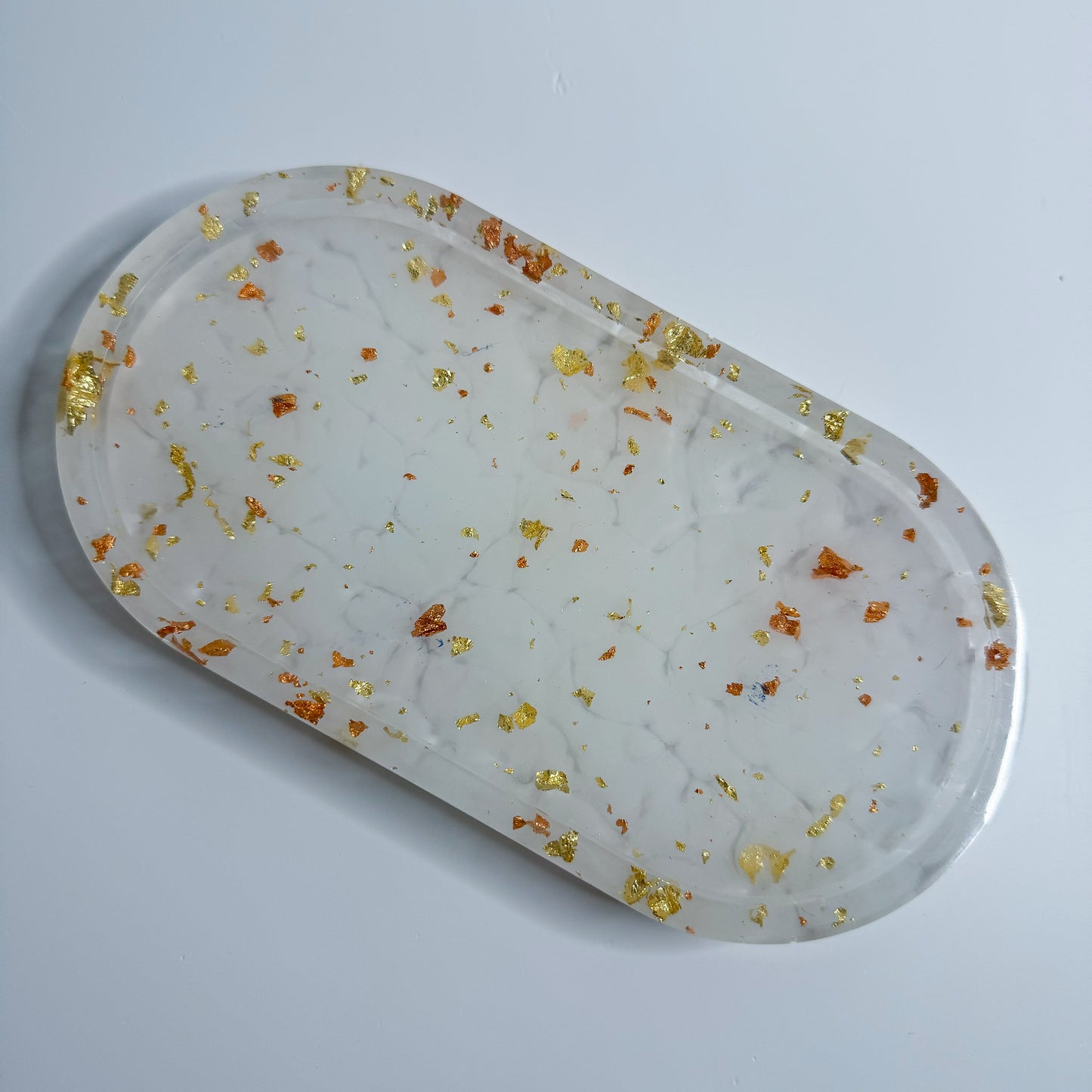 White & Gold Cloud Tray