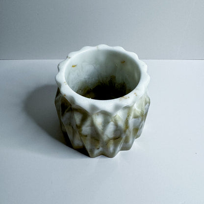 White & Gold Flower Pot